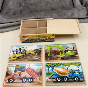 🧩 Melissa and Doug 4 Wooden Jigsaw Puzzles in wood box - Construction Vehicles M